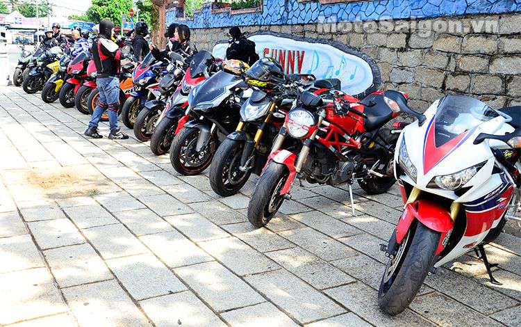 Tín đồ mô tô phân khối lớn trải nghiệm các dòng xe hot nhất của Yamaha tại  Hà Nội