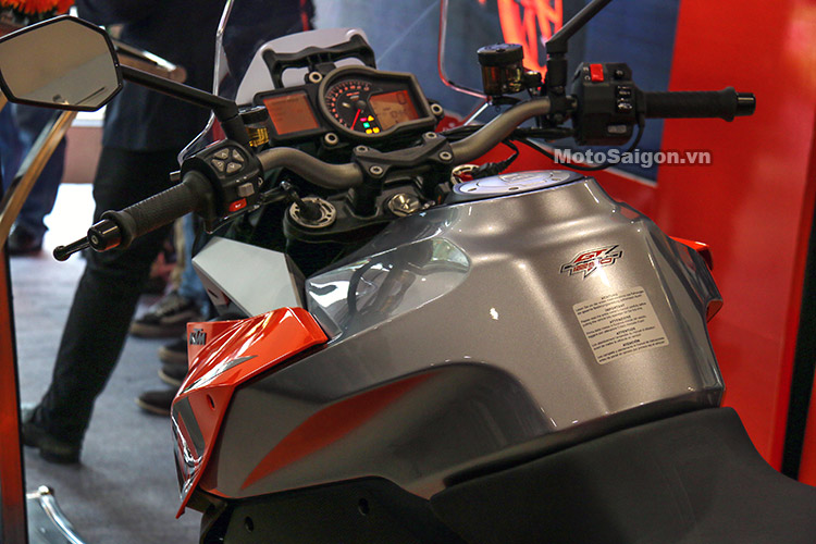 gia-ktm-1290-super-duke-gt-motosaigon-1