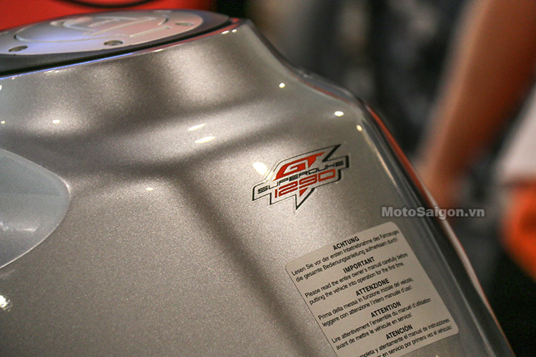 gia-ktm-1290-super-duke-gt-motosaigon-33