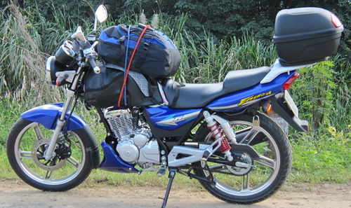 Suzuki EN150-A độ lạ mắt tại Sài Gòn ! - Motosaigon