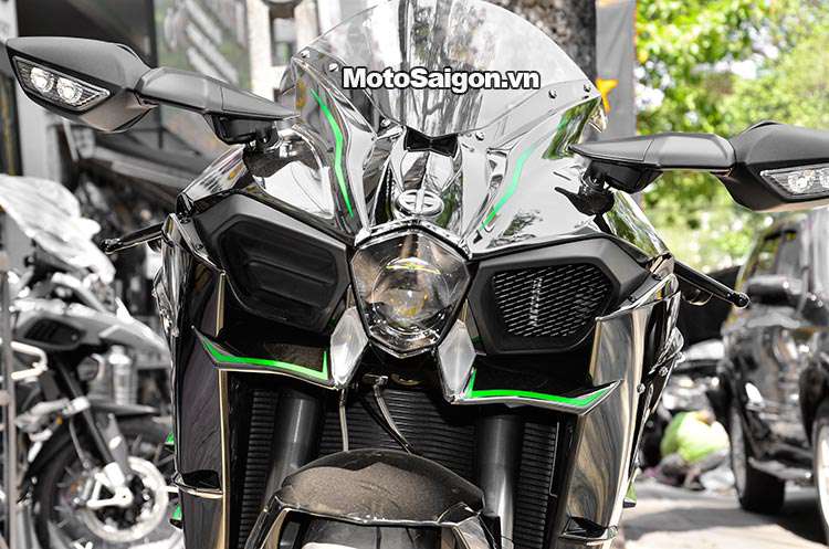 Kawasaki Ninja H2 đầu tiên về Việt Nam