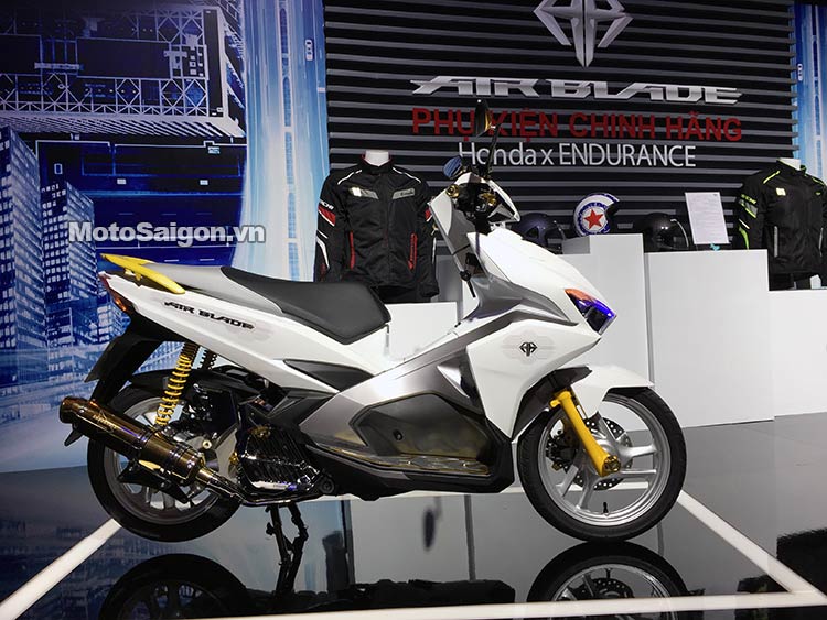 airblade-125-150-2016-moto-saigon-24.jpg