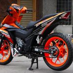 Winner 150 đỏ đen sơn mâm và dán tem decal Repsol