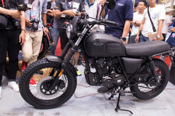 brixton 125 scrambler